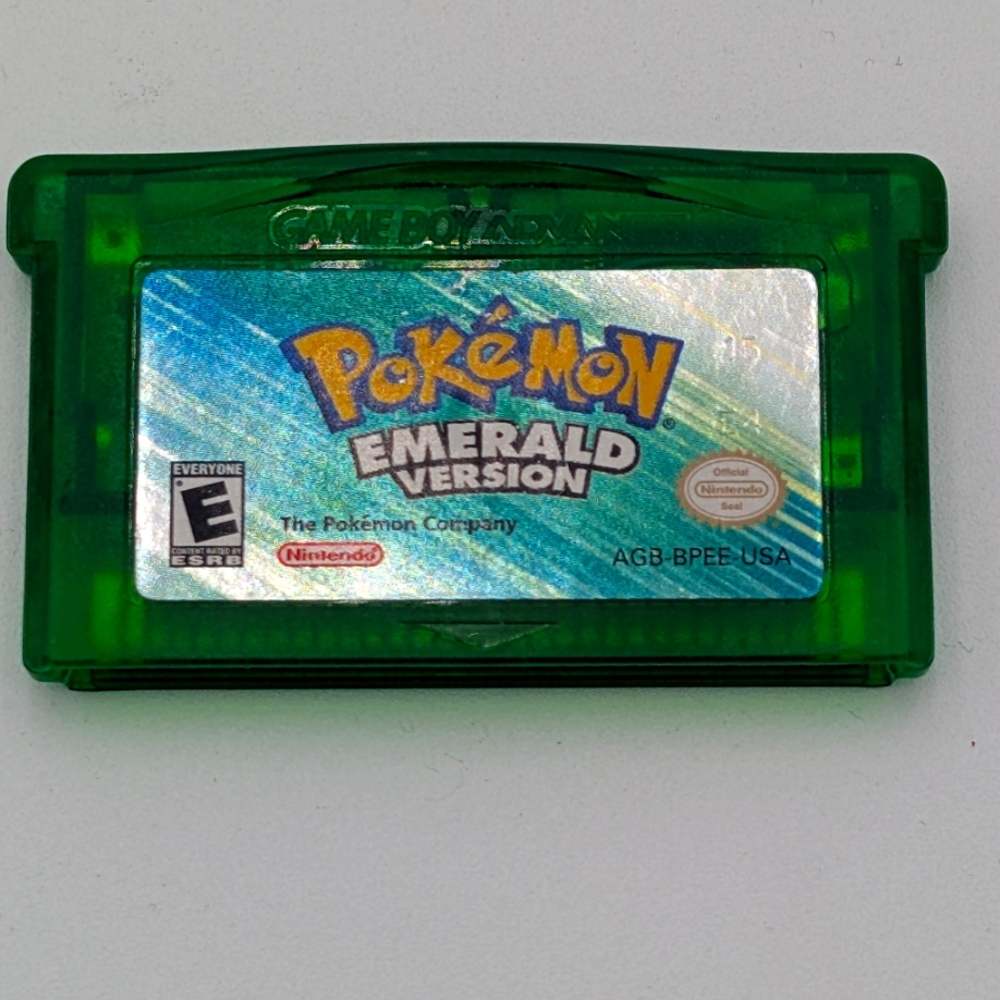 Pokemon Emerald Version. Game Boy Advance. Game Only